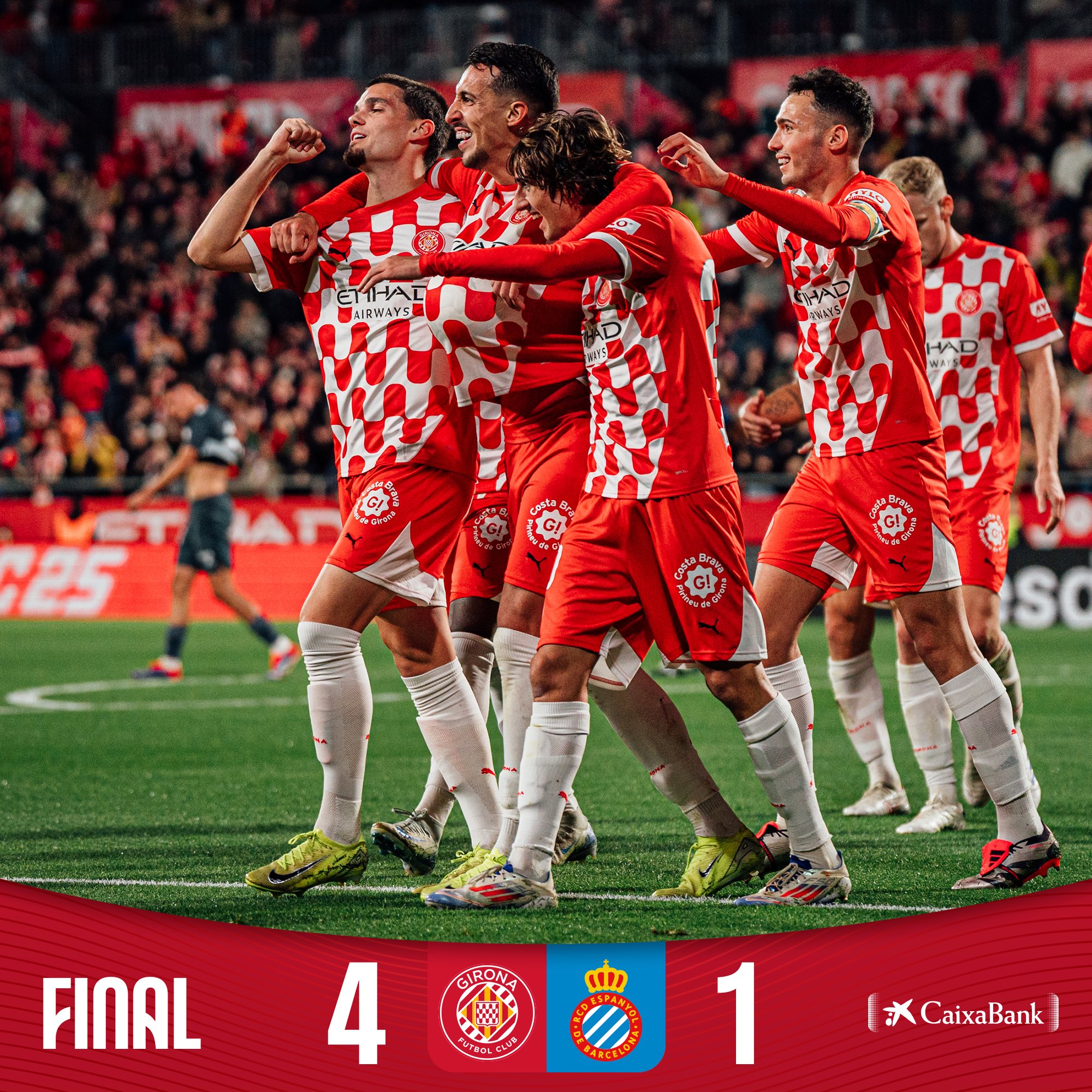 体育平台APP-包含热刺险胜多特蒙德，莱万扑点救主德甲的词条